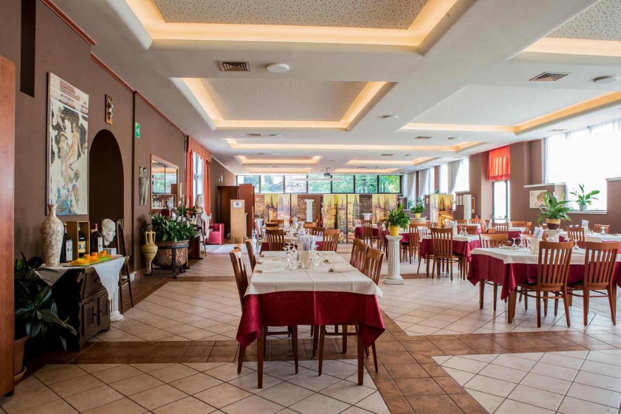 Hotel Patriarchi Аквілея Екстер'єр фото