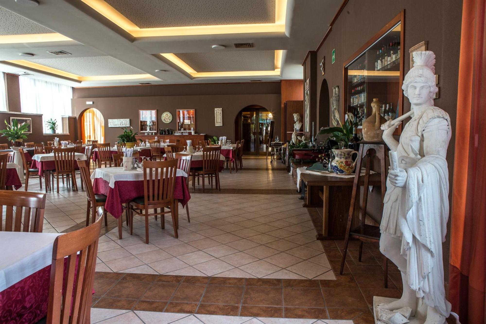 Hotel Patriarchi Аквілея Екстер'єр фото